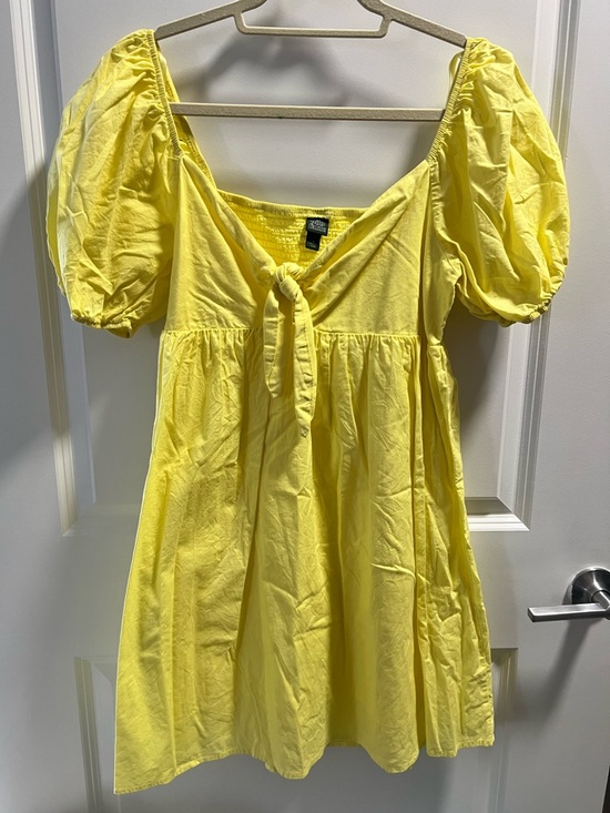 wild fable Dresses & Skirts - Wild Fable Sunny Yellow Puff-Sleeve Dress